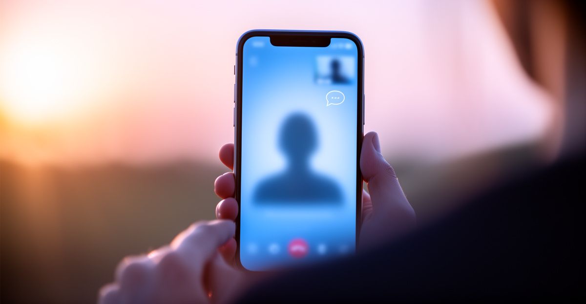 Är OmeTV anonymt? Vad ser den andra personen om dig